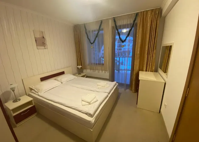 Apartment червената шапчица гранд манастира *